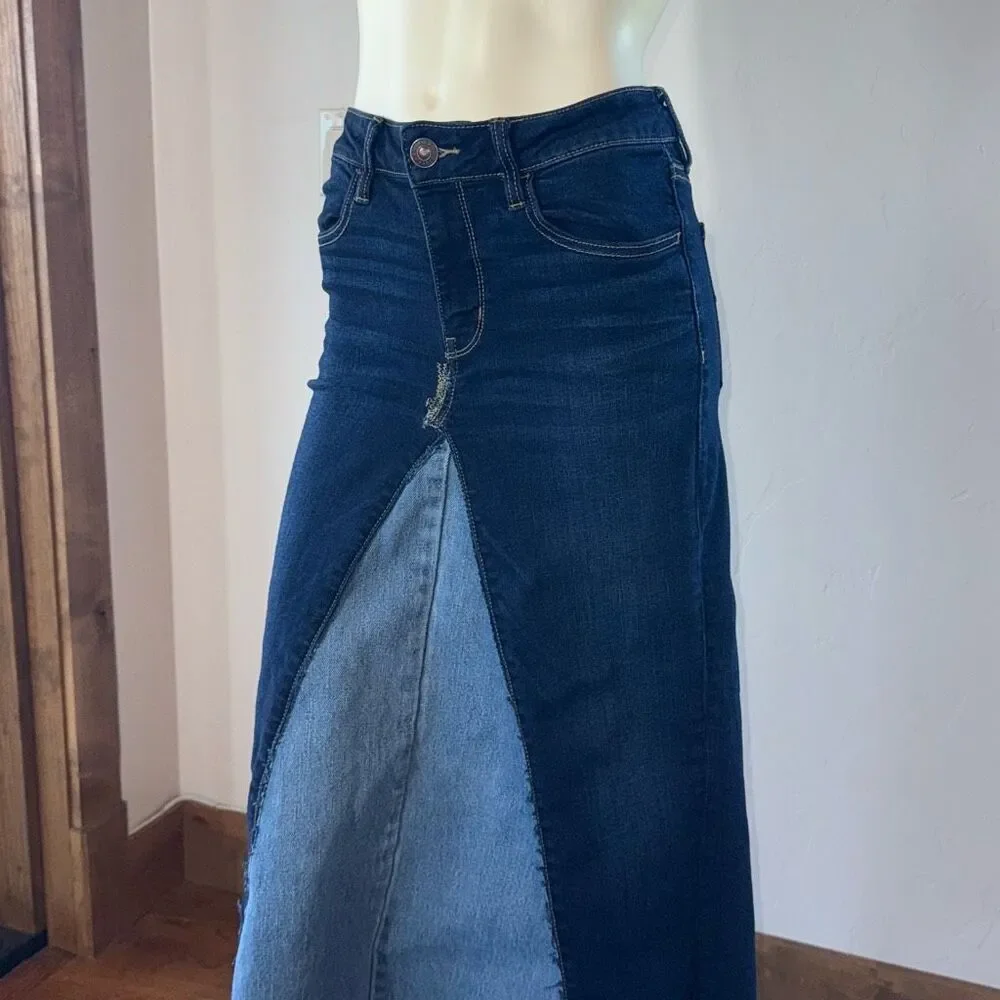 Up cycled‎ Bohemian Two Tone Blue Raw Hem Long Stretch Denim Maxi Skirt Size 6